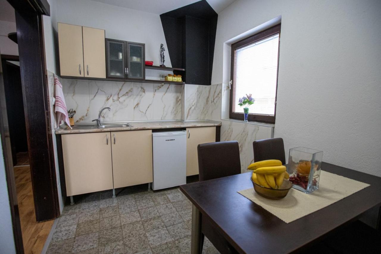 Pejik Apartment Ohri Dış mekan fotoğraf