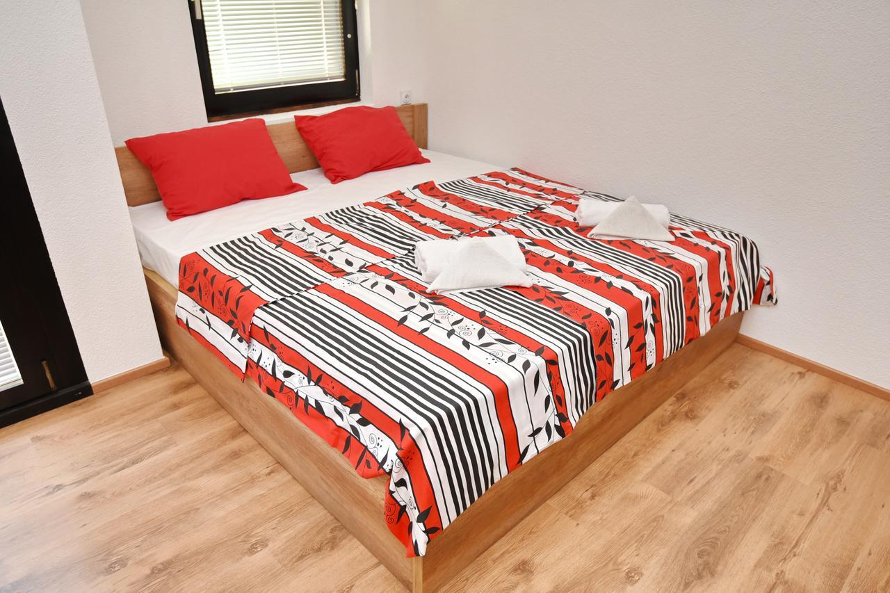 Pejik Apartment Ohri Dış mekan fotoğraf